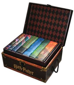 Harry Potter Hogwarts Trunk Book Set