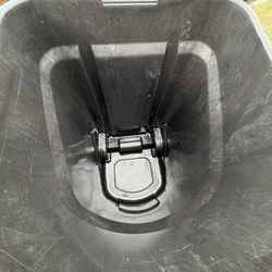 I Wash Trash Cans In My Local Area