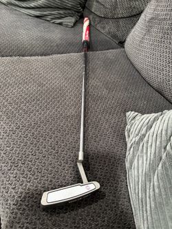 White Hot Odyssey golf putter