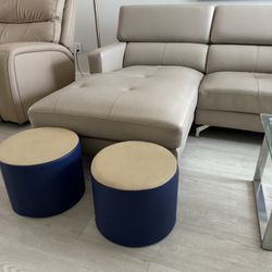 Set Of 2 Floor Poufs 