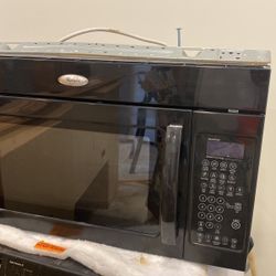 Whirlpool Microwave 