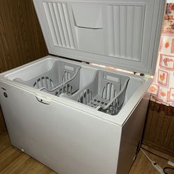 Whirlpool Deep Freezer In Really Good Condition ONLY $180