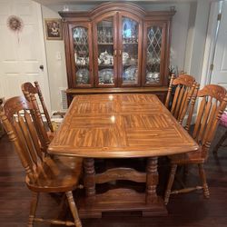 Dining Room Set 