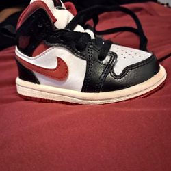 Baby Nike Jordans Size 4c . 