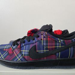 Nike Dunk Low SB "Nardwuar" size 12