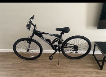 Hyper Bicycles 26" Havoc Mountain Bike