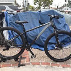 9 Speed Mountain Bike