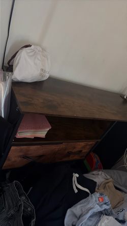 Mini dresser