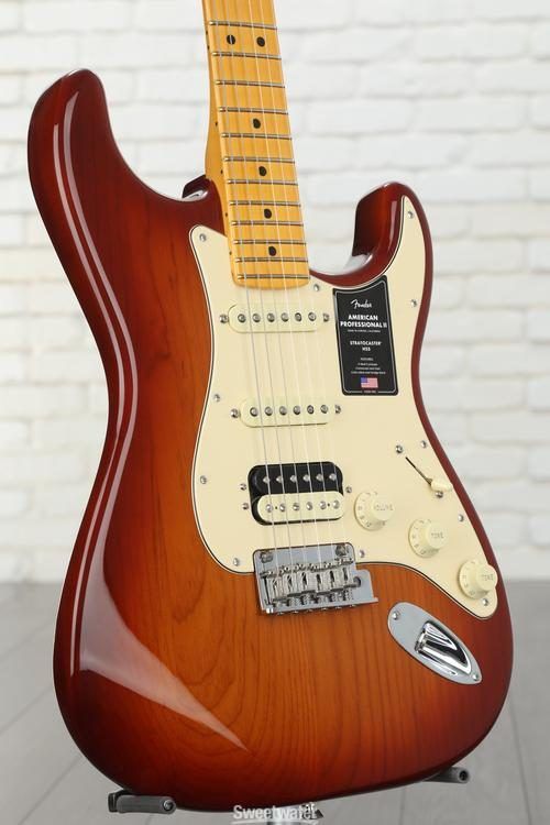 Fender American Professional II Stratocaster HSS - Sienna Sunburst with Maple Fingerboard