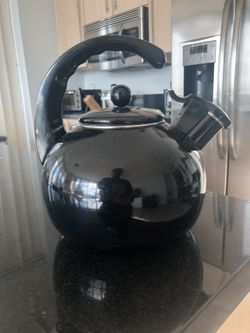 black teapot kettle