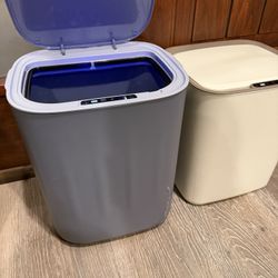 28L   large touchless Trash Can