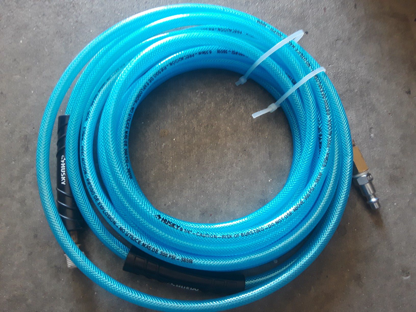 New 25 ft Carpenter air hose