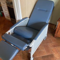 Hospital Recliner