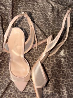BRAND NEW Nude Heels 