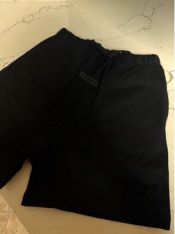 Essentials Shorts
