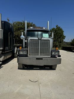 2001 Western Star Clean Title