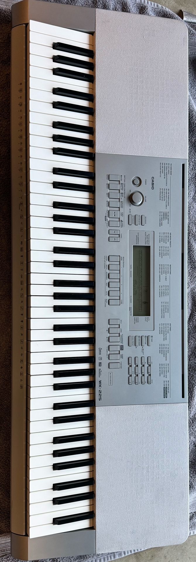 Casio WK-255 Keyboard