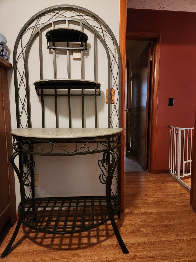 Beautiful Metal Bakers Rack