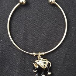 Brass Black Enamel Elephant Crystal Cuff Bracelet/ Bangle Charm