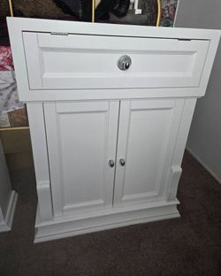 White Wood Cabinet with Drawer