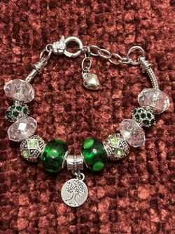 Green Small Tree Charm Bracelet