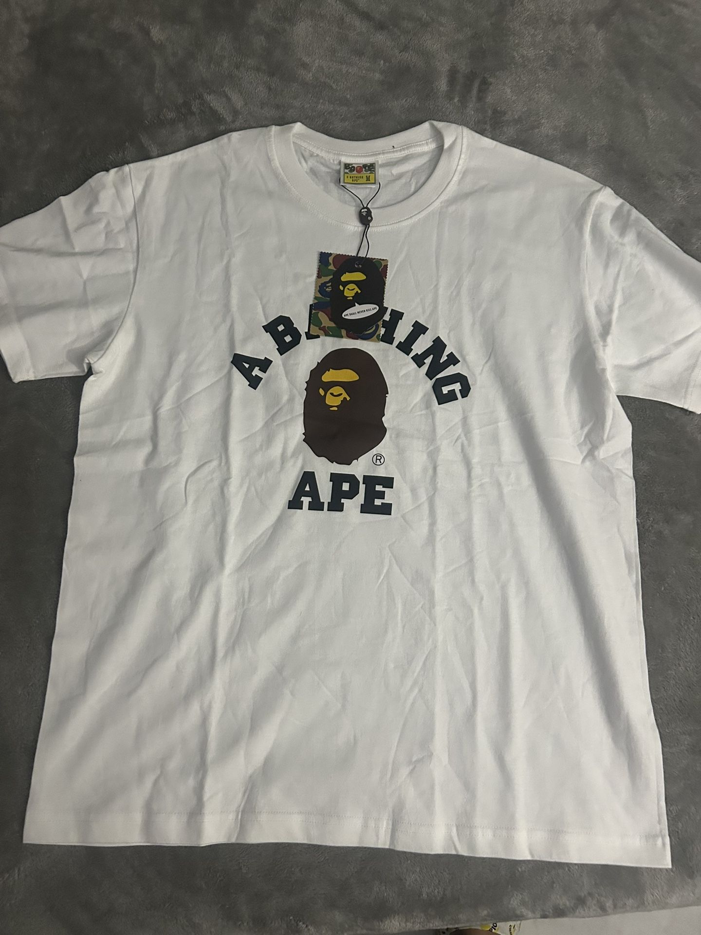 A Bathing Ape (BAPE) White Tee Medium,All Products : American Fashion Style Bags On Sale