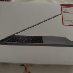 Macbook pro 13inch 2017