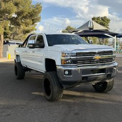2500 Chevy Silverado 6.0L Gasoline