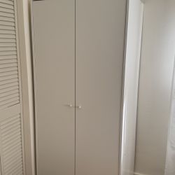 Wardrobe Closet 