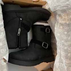 GIRLS SIZE 3 UGG BOOTS