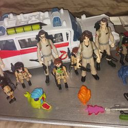 Ghostbusters Car And Assorted Figures
