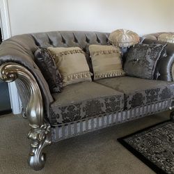 brand new sofa set (three)