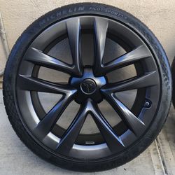 TESLA MODEL S PLAID ARACHNID WHEELS MICHELIN TIRES OEM 21” FACTORY