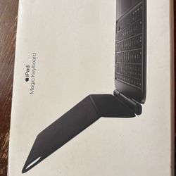 iPad Magic Keyboard