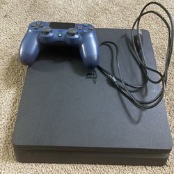 PS4 Slim