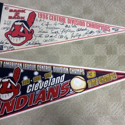 4 Cleveland Indians Championship Pennants