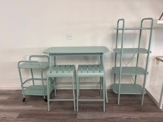 Tall table Set for 2