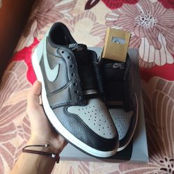 JORDAN 1 RETRO LOW OG "SHADOW"