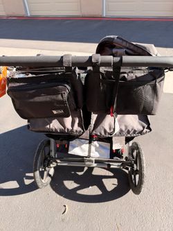 BOB Double Jogging Stroller