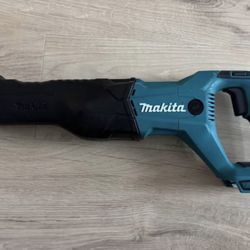 Makita 18V LXT Lithium-Ion Cordless Variable Speed Reciprocating Saw
