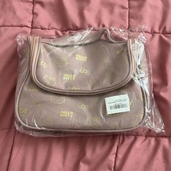 Hello kitty Make Up Bag