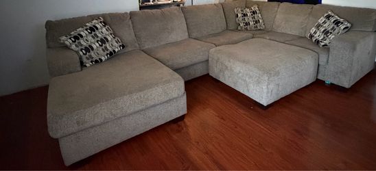 Sectional couch