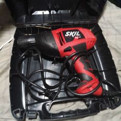 SKIL ELECTRIC DRILL 