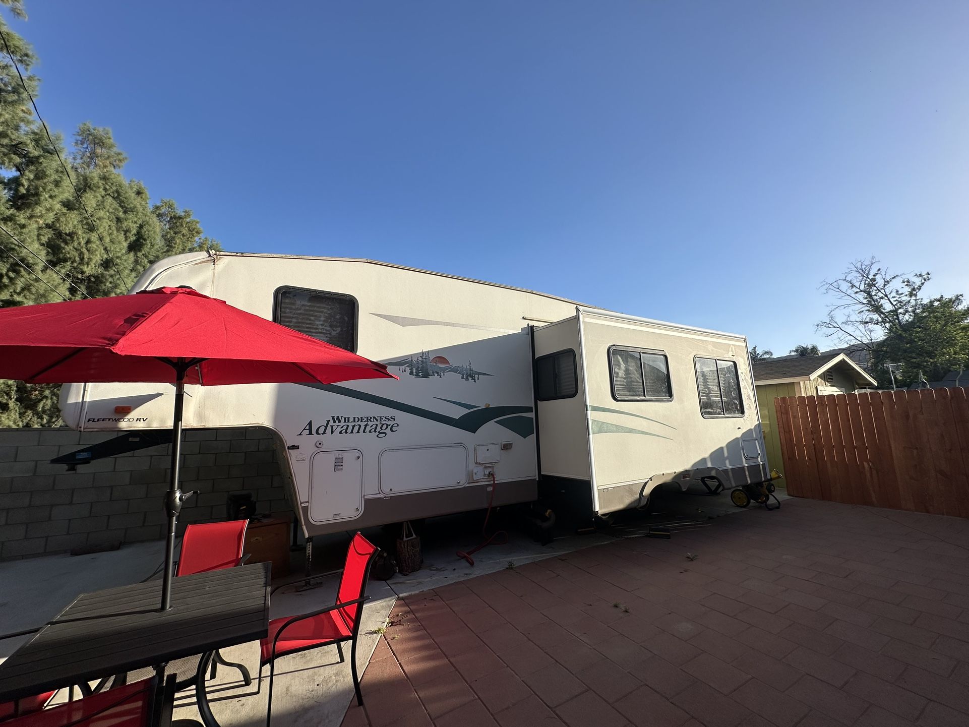 2004 Wildnesses Fifth Wheel