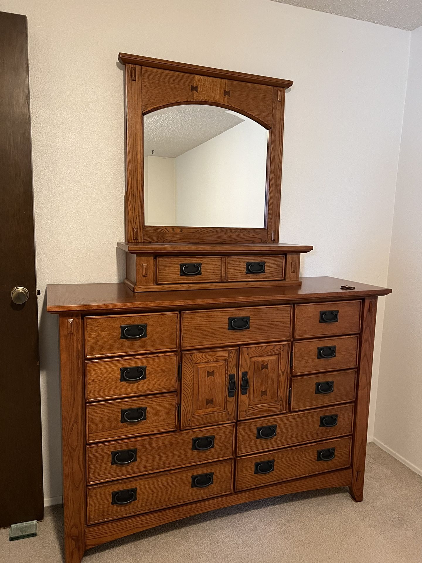Two solid wood dressers excellent condition for Sale in Issaquah, WA