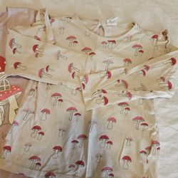 H&M mushroom shirts 
Size 2T