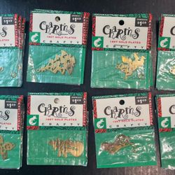 Vintage 18kt Gold Plated Christmas Charms FREE SHIP -MULTIPLES see details PRICE PER CHARM / SHIPPING INCLUDED  *Message me with SELECTION(s)