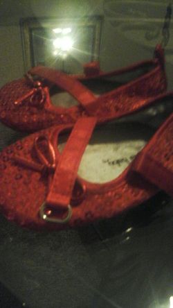 Infants shoes great for pic or Christmas