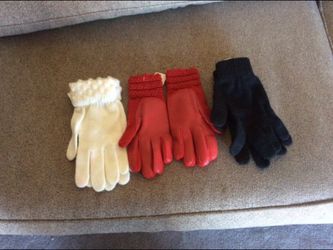 3 Pairs of Gloves brand new all for $10