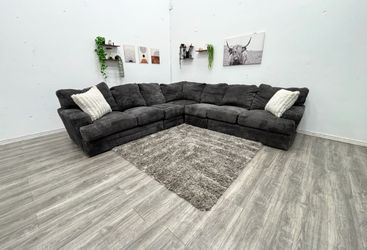 Mammoth Sectional Couch - Free Delivery